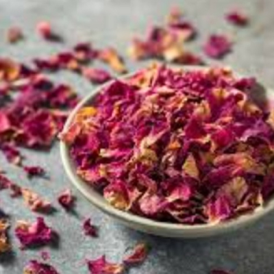 Petalos de rosa en hebras